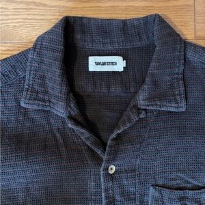 Taylor Stitch Brown Waffle Knit Shirt (size 42)